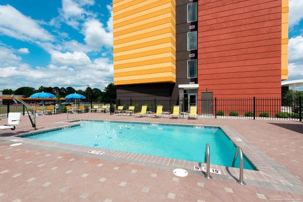 Fairfield Inn & Suites Jackson Clinton